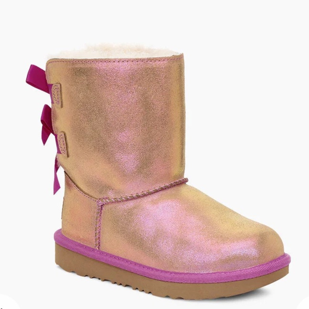 NIB UGG BAILEY BOW II Chestnut Fuchsia SHIMMER boots (38) - Picture 1 of 6